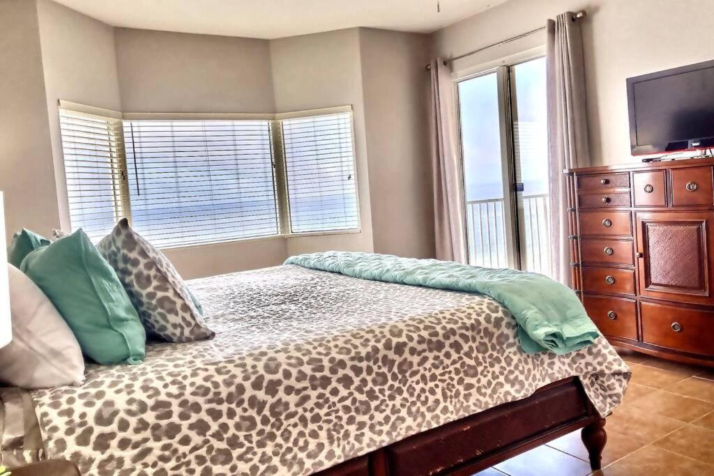 Happy Ours 2200 Sq Ft Corner Beachfront Sleeps 12 Panama City Beach Ngoại thất bức ảnh
