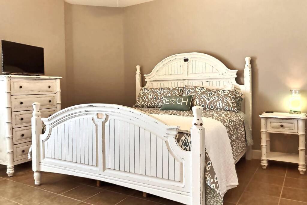 Happy Ours 2200 Sq Ft Corner Beachfront Sleeps 12 Panama City Beach Ngoại thất bức ảnh